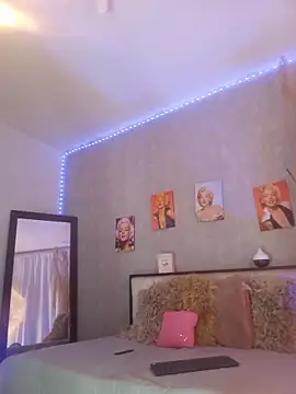 Snapshot of nahiarapalmer19 chatting on October 17, 11:51 pm nahiarapalmer19 online show from October 17, 11:51 pm