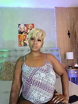 nahiarapalmer19 online show from March 13, 11:00 pm