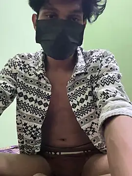 Snapshot of Princee9 chatting on December 12, 5:59 pm Princee9 online show from December 12, 5:59 pm