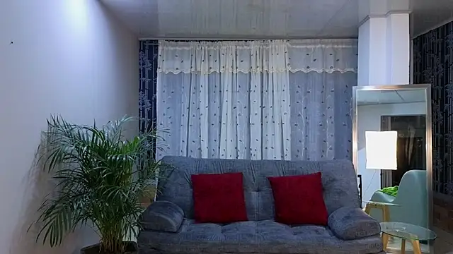 Snapshot of mei_sweetcat chatting on February 10, 11:23 pm mei sweetcat online show from February 10, 11:23 pm