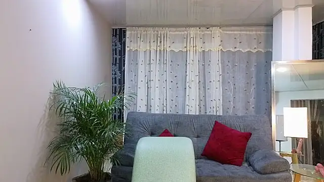 Snapshot of mei_sweetcat chatting on February 22, 1:33 am mei sweetcat online show from February 22, 1:33 am