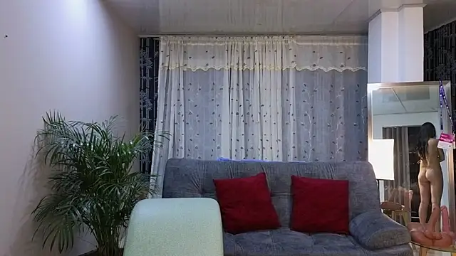 Snapshot of mei_sweetcat chatting on March 8, 2:01 am mei sweetcat online show from March 8, 2:01 am