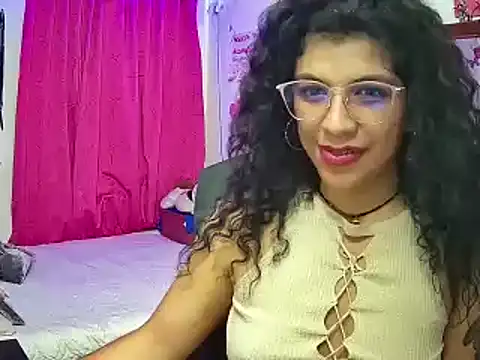 NicollWilliams 420 online show from September 17, 5:31 am