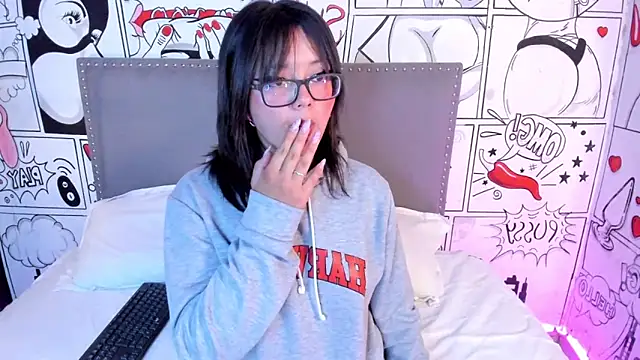 missy taylor  online show from February 10, 7:49 pm