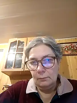 Snapshot of IrinaSweet54 chatting on January 11, 8:22 am IrinaSweet54 online show from January 11, 8:22 am