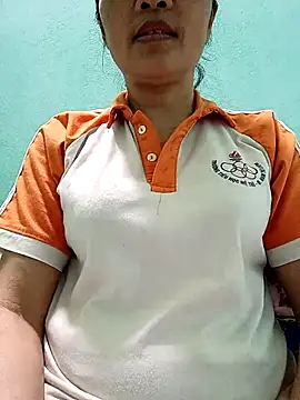 Lovepussyhair online show from February 23, 8:39 pm