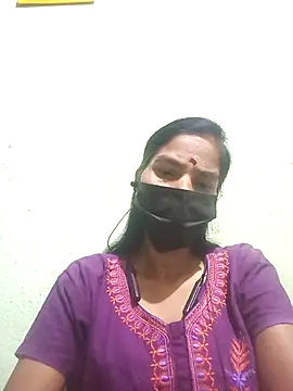 anusiya01 online show from September 14, 2:05 pm