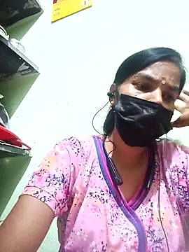 anusiya01 online show from September 19, 3:56 pm