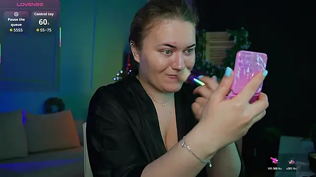 Ariell Margot  online show from December 19, 7:48 am