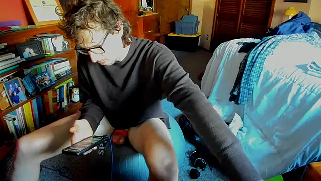 Snapshot of JamesCarvy chatting on January 21, 9:25 pm JamesCarvy online show from January 21, 9:25 pm