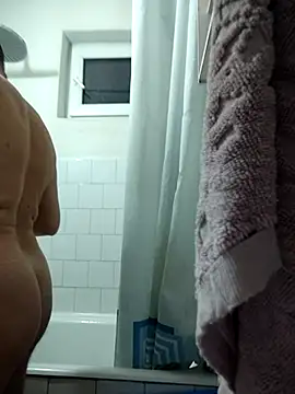 intx800 online show from February 26, 5:12 pm