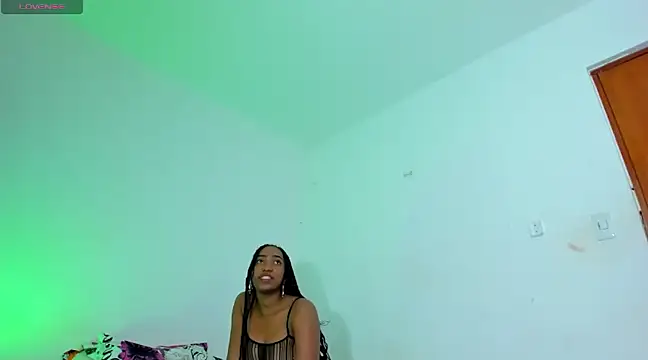 tisaya 8 online show from March 14, 7:44 pm