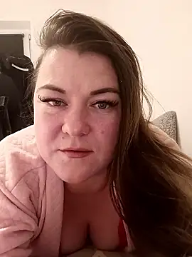 Snapshot of LunikaLunaX chatting on January 10, 4:53 pm LunikaLunaX online show from January 10, 4:53 pm