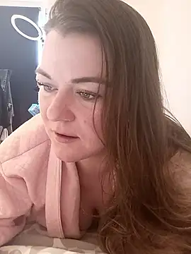 Snapshot of LunikaLunaX chatting on January 13, 12:10 pm LunikaLunaX online show from January 13, 12:10 pm