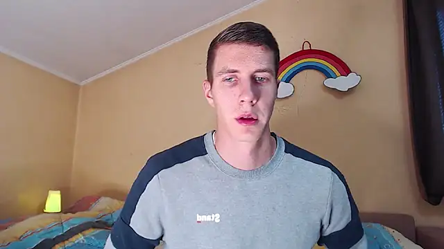 Snapshot of Chris_Brien chatting on October 24, 9:38 am Chris Brien online show from October 24, 9:38 am