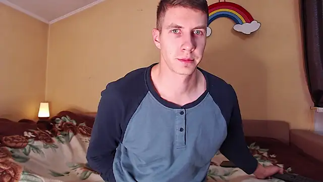 Snapshot of Chris_Brien chatting on December 4, 7:50 am Chris Brien online show from December 4, 7:50 am