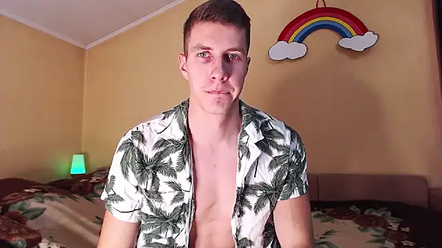 Snapshot of Chris_Brien chatting on December 5, 9:40 am Chris Brien online show from December 5, 9:40 am