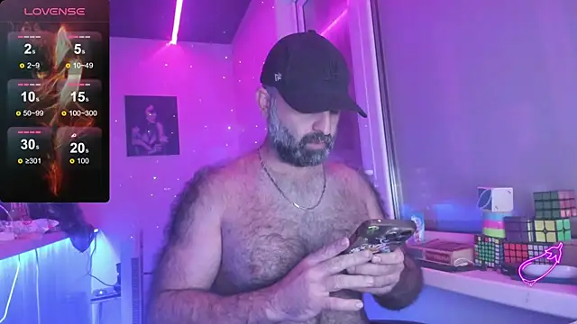 MAGABEAR077 online show from November 4, 3:44 pm