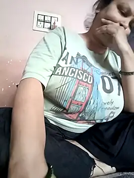 Kavya kapoor online show from February 16, 3:35 am