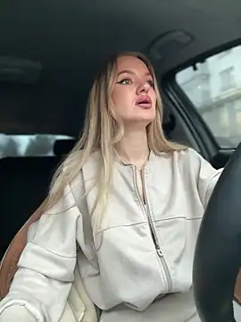 Devill Angel  online show from December 20, 9:49 am