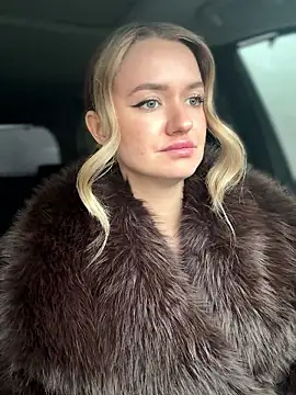 Devill Angel  online show from January 19, 10:19 am