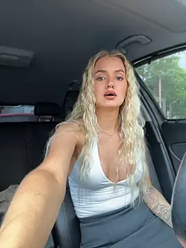 Devill Angel  online show from July 19, 10:52 am
