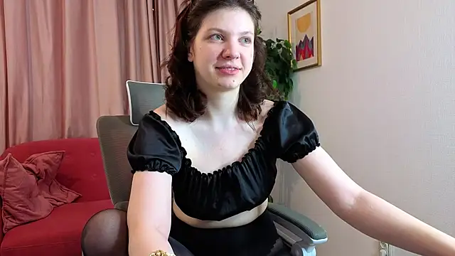Baby Evalena online show from June 10, 5:07 am
