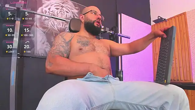 Luke  09 online show from January 19, 12:20 pm