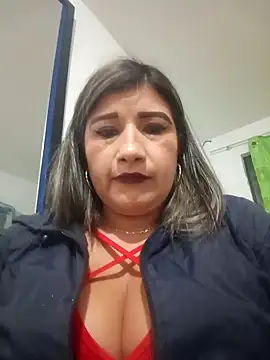 Hannahcandyy online show from February 15, 2:04 am