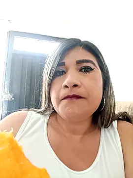 Hannahcandyy online show from November 21, 5:44 pm