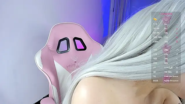 Kendall Bunnyy online show from February 19, 10:39 pm