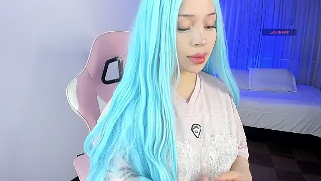 Kendall Bunnyy online show from March 18, 9:07 pm