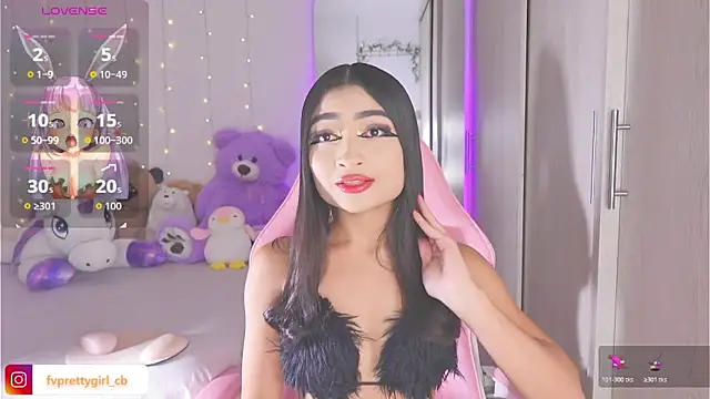 Snapshot of urfavprettygirl chatting on October 22, 8:03 am urfavprettygirl online show from October 22, 8:03 am