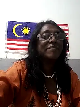 mamakarma1403 online show from October 2, 3:19 pm