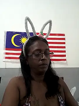 mamakarma1403 online show from November 18, 2:17 am