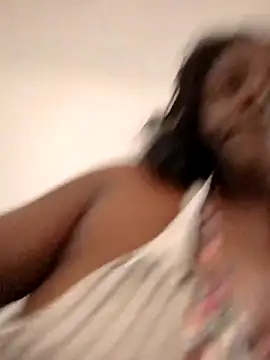 mamakarma1403 online show from February 14, 12:51 am