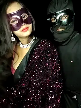 Snapshot of Hotty-priyanka chatting on December 31, 5:18 pm Hotty-priyanka online show from December 31, 5:18 pm