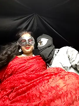 Snapshot of Hotty-priyanka chatting on September 17, 7:15 pm Hotty-priyanka online show from September 17, 7:15 pm