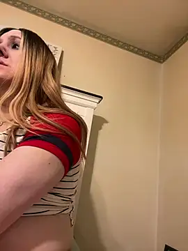 PuckBunny17 online show from December 25, 4:44 am