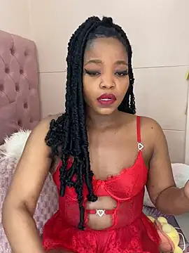 Snapshot of ItsLeyaa chatting on December 5, 9:50 am ItsLeyaa online show from December 5, 9:50 am