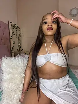 Snapshot of ItsLeyaa chatting on September 15, 5:13 pm ItsLeyaa online show from September 15, 5:13 pm