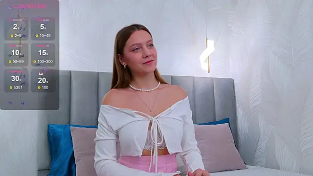 Snapshot of AliceBrayan chatting on January 19, 8:07 am AliceBrayan online show from January 19, 8:07 am