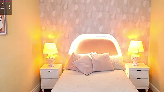 april rousse online show from February 25, 10:18 pm