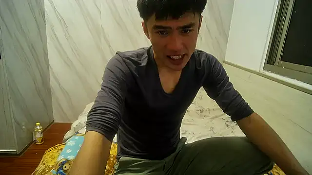 Snapshot of Big19Asia chatting on December 25, 9:24 am Big19Asia online show from December 25, 9:24 am