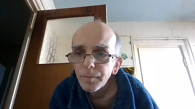 mariusica1xh online show from March 8, 10:41 am