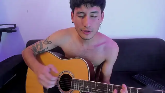 Henrikk senn online show from March 13, 1:56 am