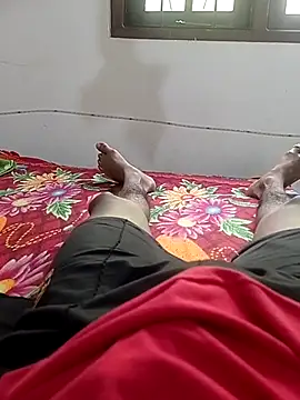 Dhjdjsjjdjj online show from April 13, 9:15 am