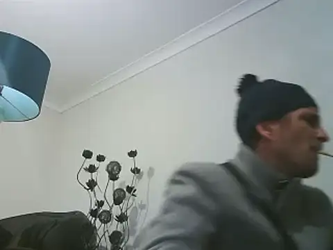 PocoLoco420 online show from November 16, 12:38 am