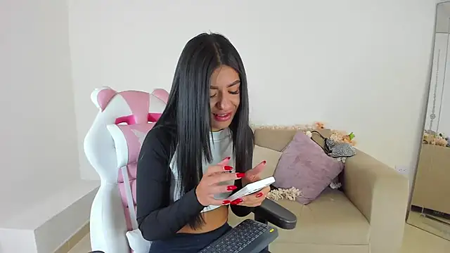 Snapshot of Charlotte_cowell_sub1_ chatting on March 8, 4:50 pm Charlotte cowell sub1 online show from March 8, 4:50 pm