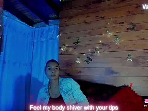 mykaelahoney online show from October 11, 5:17 am